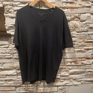John Varvatos  Miles V Neck  Organic Cotton   Men’s  Black T Shirt, Size XXL